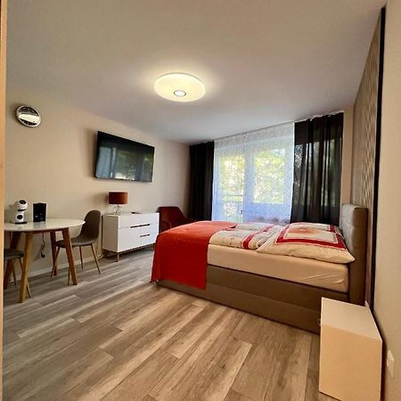 Apartment Am Stadtbach By Aux Property Augsburg Eksteriør bilde