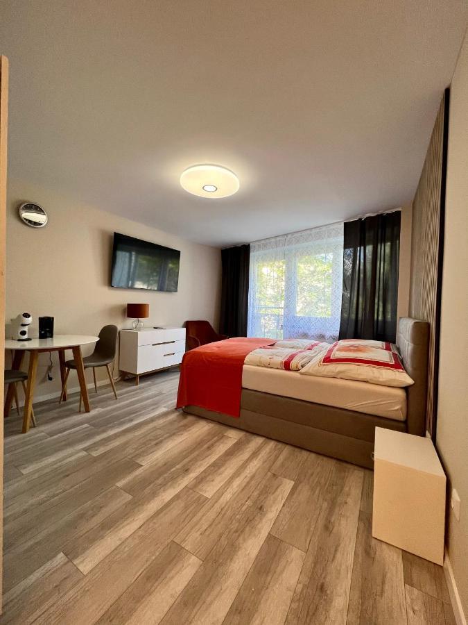 Apartment Am Stadtbach By Aux Property Augsburg Eksteriør bilde